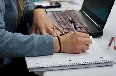 Virtual support groups